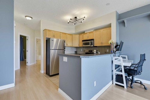 4-117 Rockyledge View Nw, Calgary, AB 