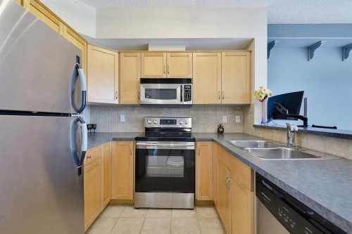 4-117 Rockyledge View Nw, Calgary, AB 