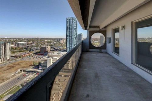 2802-221 6 Avenue Se, Calgary, AB 