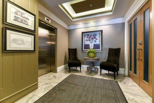 210-4 14 Street Nw, Calgary, AB 