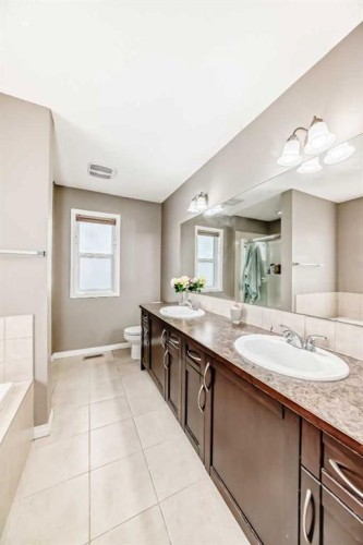 2092 Reunion Boulevard Nw, Airdrie, AB 