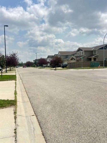 2092 Reunion Boulevard Nw, Airdrie, AB 