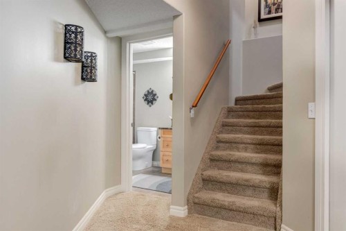172 Oakmere Way, Chestermere, AB 