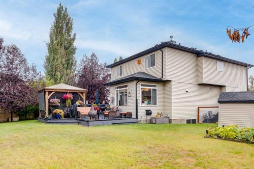 172 Oakmere Way, Chestermere, AB 