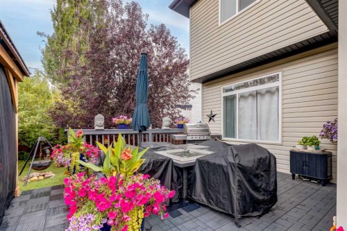 172 Oakmere Way, Chestermere, AB 