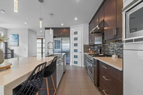 3519 3 Avenue Sw, Calgary, AB 