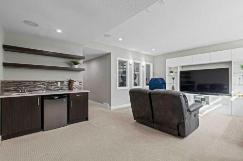 3519 3 Avenue Sw, Calgary, AB 