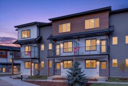 605-321 Hotchkiss Drive SE Calgary, AB T3S 0X5