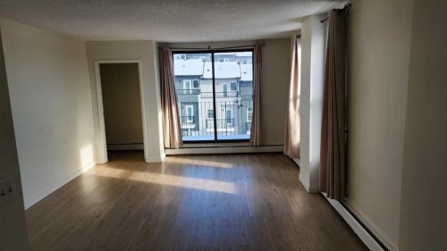 423 3 Avenue Ne, Calgary, AB 