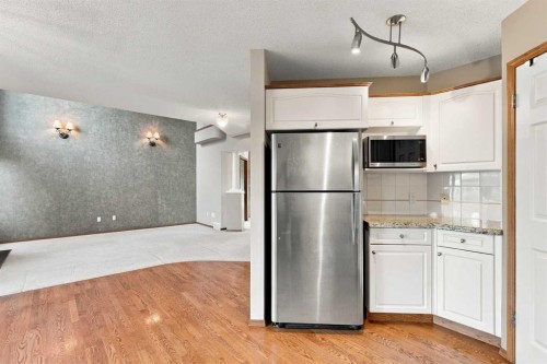 25 Arbour Ridge Park Nw, Calgary, AB 