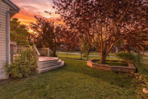 25 Arbour Ridge Park Nw, Calgary, AB 