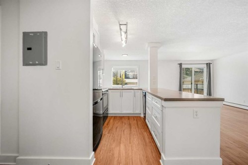 7-2110 15 Street Sw, Calgary, AB 
