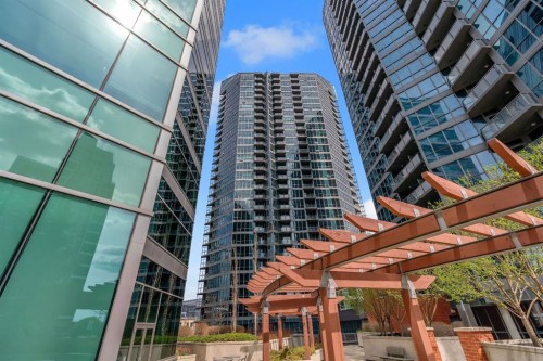 2301-225 11 Avenue Se, Calgary, AB 