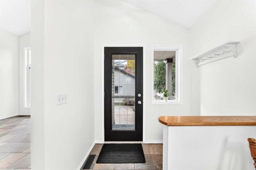73 Inverness Green Se, Calgary, AB 