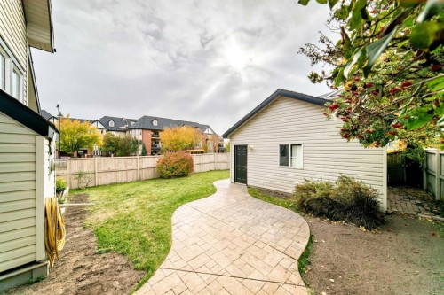 73 Inverness Green Se, Calgary, AB 