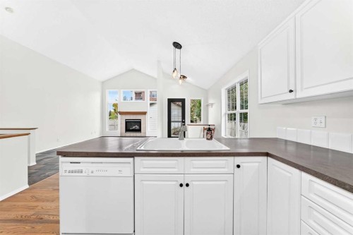 73 Inverness Green Se, Calgary, AB 