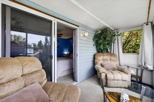 63 Beaconsfield Way Nw, Calgary, AB 