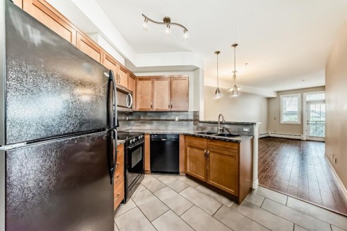 443-26 Val Gardena View Sw, Calgary, AB 