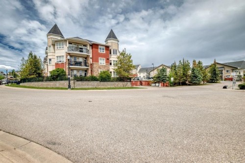 443-26 Val Gardena View Sw, Calgary, AB 