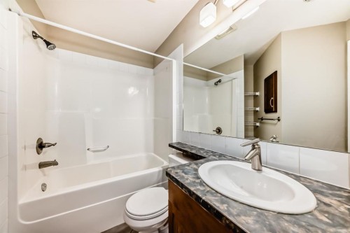 443-26 Val Gardena View Sw, Calgary, AB 