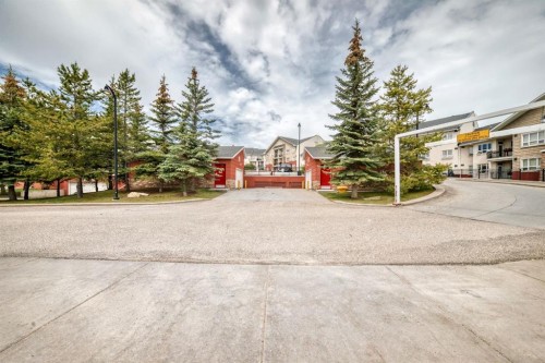443-26 Val Gardena View Sw, Calgary, AB 