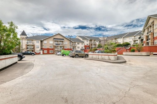 443-26 Val Gardena View Sw, Calgary, AB 