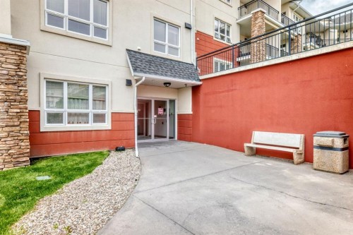 443-26 Val Gardena View Sw, Calgary, AB 