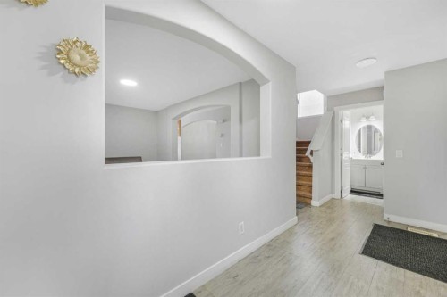237 Saddlecrest Way Ne, Calgary, AB 