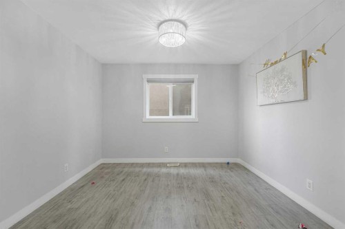 237 Saddlecrest Way Ne, Calgary, AB 
