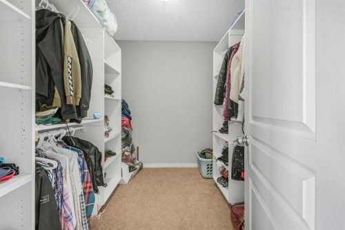 237 Saddlecrest Way Ne, Calgary, AB 
