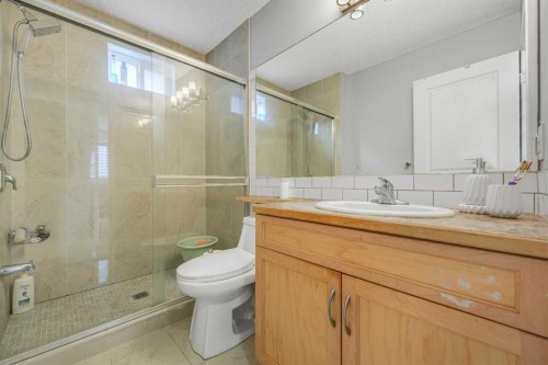 237 Saddlecrest Way Ne, Calgary, AB 