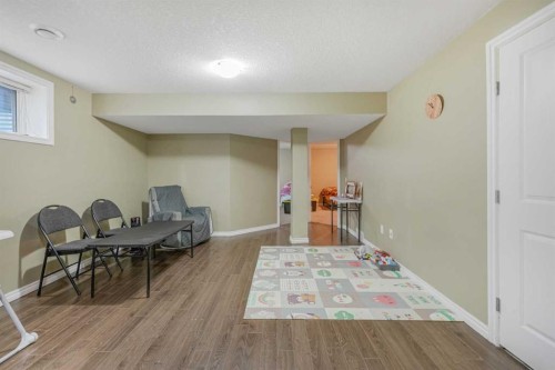 237 Saddlecrest Way Ne, Calgary, AB 
