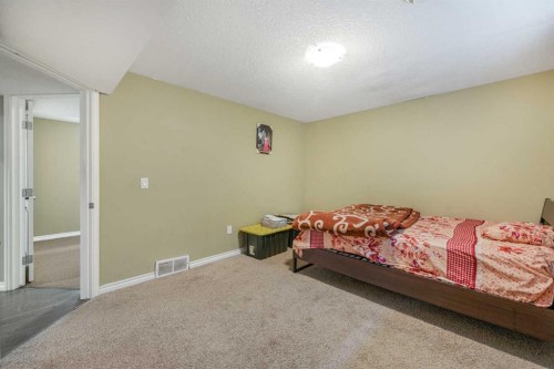 237 Saddlecrest Way Ne, Calgary, AB 