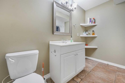 237 Saddlecrest Way Ne, Calgary, AB 