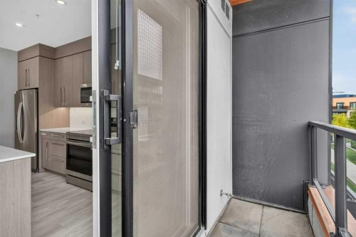 201-383 Smith Street Nw, Calgary, AB 