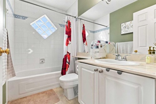 113 Rocky Ridge Point Nw, Calgary, AB 