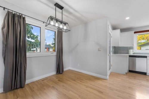 479 Bracewood Crescent Sw, Calgary, AB 