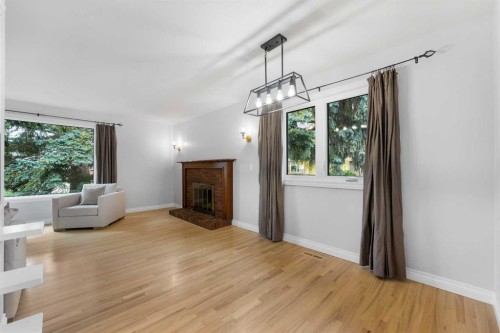 479 Bracewood Crescent Sw, Calgary, AB 