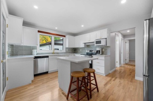 479 Bracewood Crescent Sw, Calgary, AB 