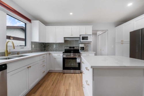 479 Bracewood Crescent Sw, Calgary, AB 