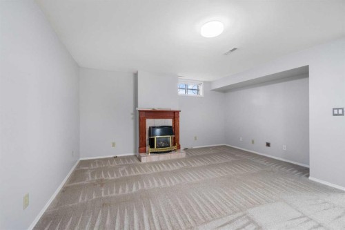 479 Bracewood Crescent Sw, Calgary, AB 
