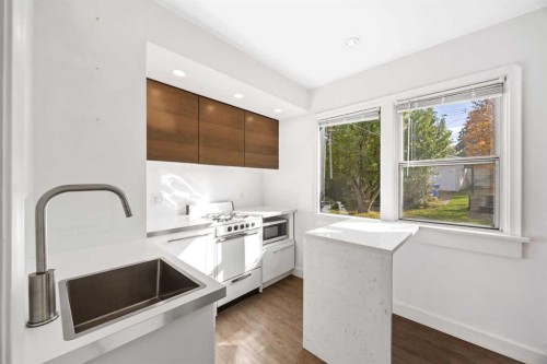 221 26 Avenue Ne, Calgary, AB 