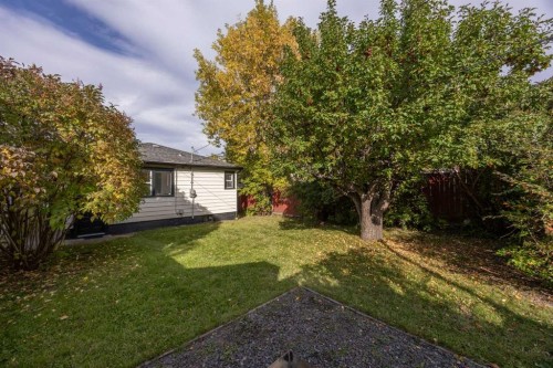 221 26 Avenue Ne, Calgary, AB 