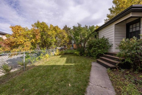 221 26 Avenue Ne, Calgary, AB 