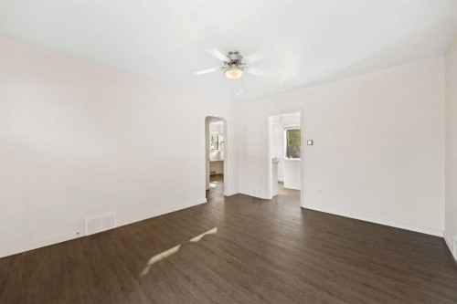 221 26 Avenue Ne, Calgary, AB 
