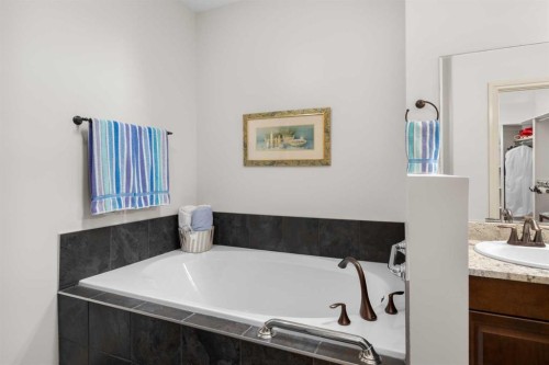 64 Elysian Crescent Sw, Calgary, AB 