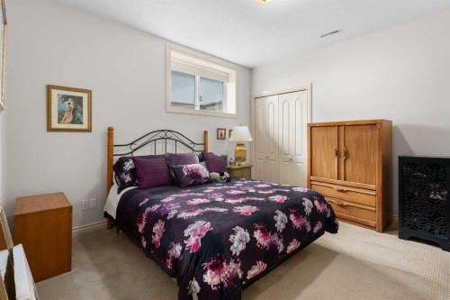 64 Elysian Crescent Sw, Calgary, AB 
