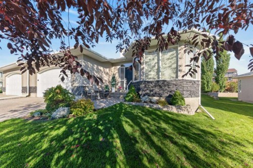 64 Elysian Crescent Sw, Calgary, AB 