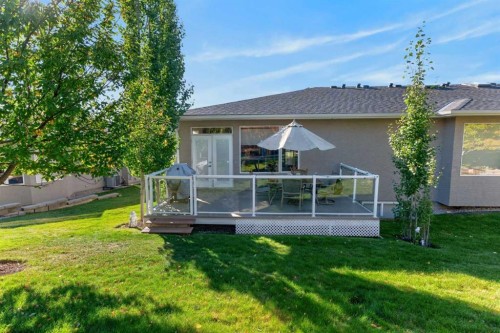 64 Elysian Crescent Sw, Calgary, AB 