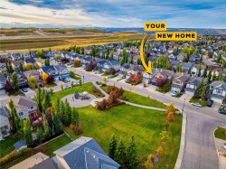 66 Cougarstone Close SW Calgary, AB T3H 5J4